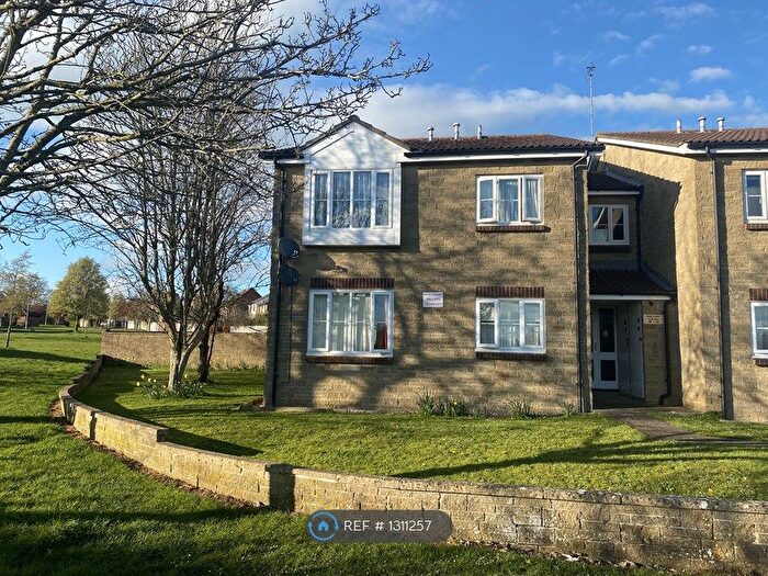 1 Bedroom Flat To Rent In Abbey Manor Park, Yeovil, BA21