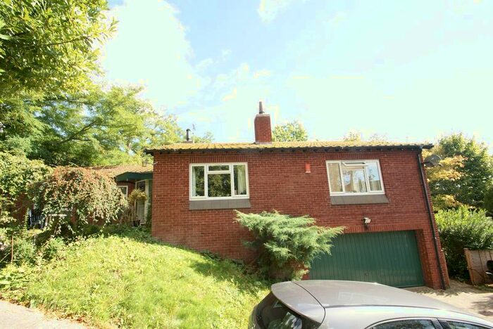 4 Bedroom Detached House To Rent In Kenton, Exeter, EX6