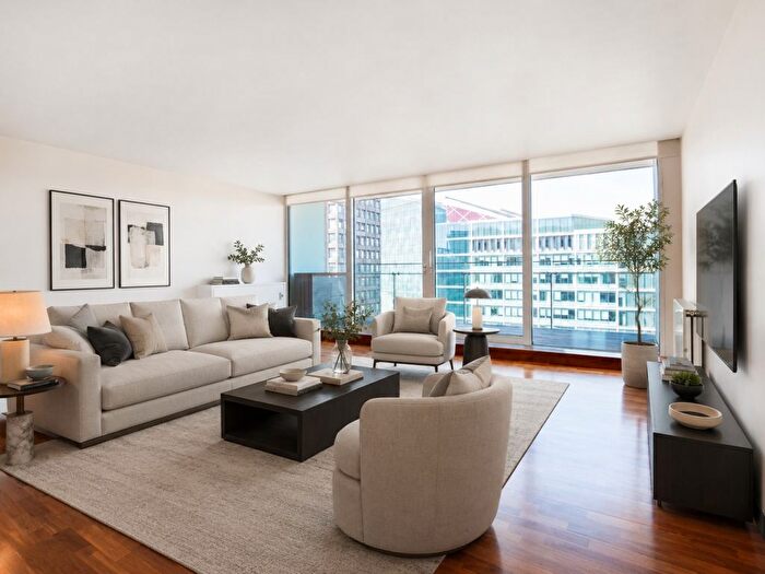 4 Bedroom Flat To Rent In Palace Street, London, SW1E