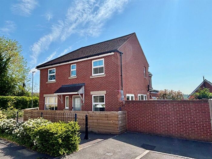 3 Bedroom Detached House For Sale In Hulbert Close, Hilperton, Trowbridge, BA14