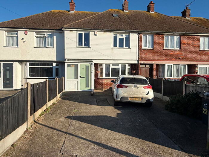 3 Bedroom Terraced House For Sale In Prince Charles Road, Broadstairs, CT10