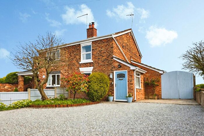 2 Bedroom Semi Detached House For Sale In Church Road, Saughall, Chester, Cheshire, CH1