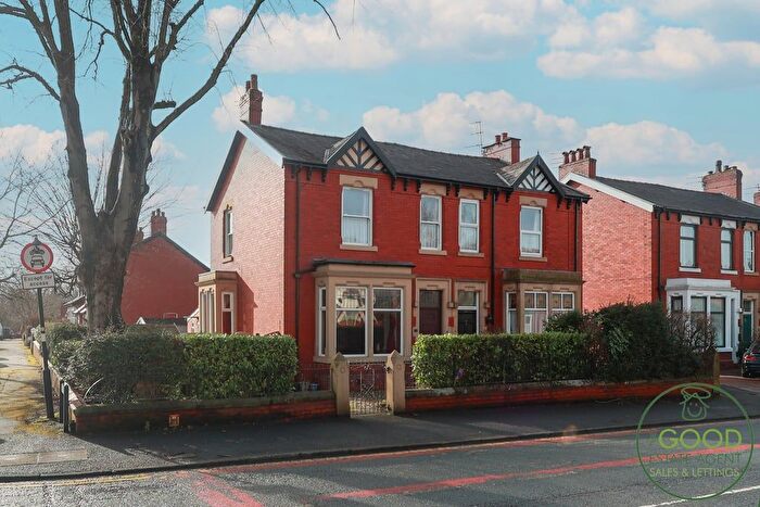 4 Bedroom Semi Detached House For Sale In Watling Street Road, Preston, PR2
