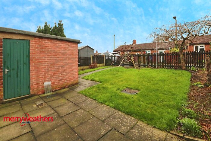 2 Bedroom Town House For Sale In Saville Road, Dodworth, Barnsley, S75