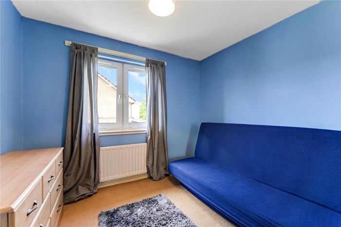 4 Bedroom Detached House For Sale In Bankton Avenue, Livingston, West Lothian, EH54