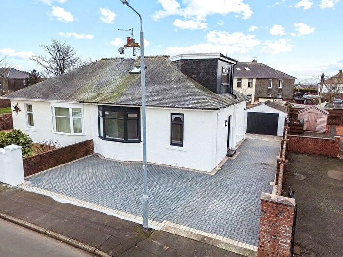 4 Bedroom Semi-Detached Bungalow For Sale In Bentfield Drive, Prestwick, KA9