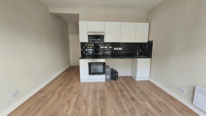 1 Bedroom Flat To Rent In Hackney Road, London, Haggerston, E2