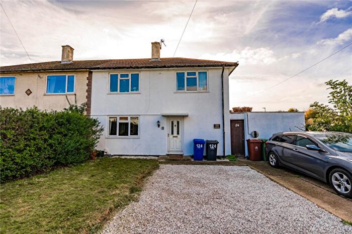 3 Bedroom Semi Detached House For Sale In Carnforth Crescent, Grimsby, Lincolnshire, DN34