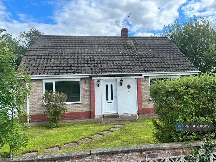 4 Bedroom Bungalow To Rent In Sandy Bank Road, New York, Lincoln, LN4