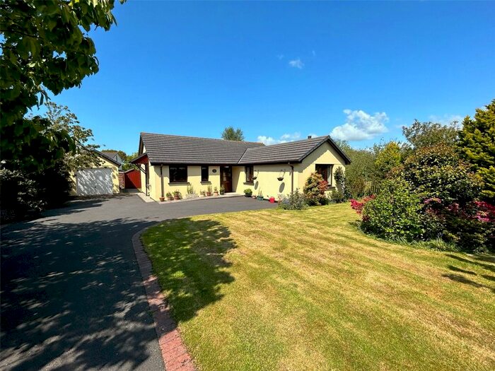 3 Bedroom Bungalow For Sale In Paradise Park, Whitstone, Holsworthy, EX22