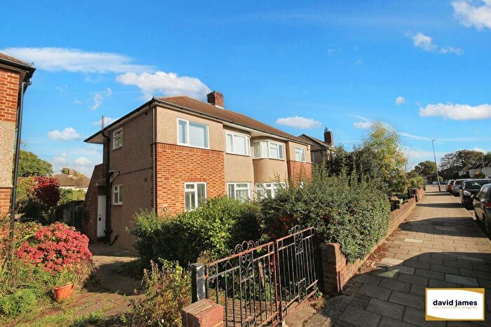 2 Bedroom Maisonette For Sale In Shepperton Road, Petts Wood, BR5
