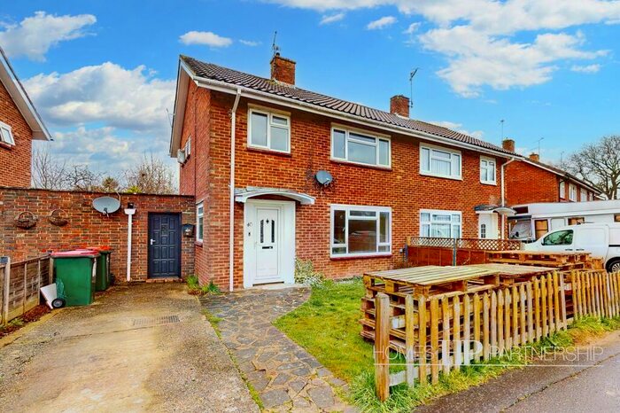 3 Bedroom Semi-Detached House To Rent In Ewhurst Road, Crawley, RH11