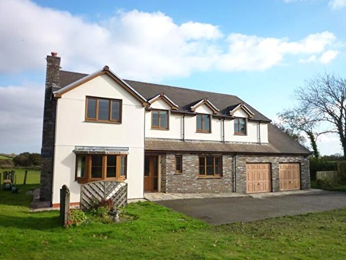 4 Bedroom Town House To Rent In Sutcombe, Holsworthy, EX22