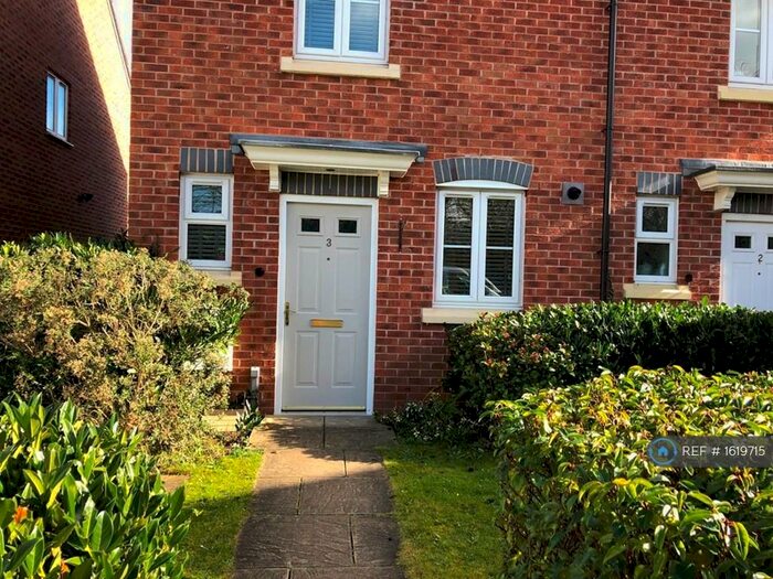 2 Bedroom Semi-Detached House To Rent In College Walk, Kidderminster, DY10