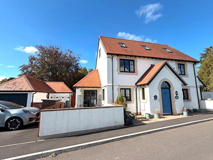 5 Bedroom Detached House For Sale In Meadow Lea, Hallatrow, Bristol, BS39