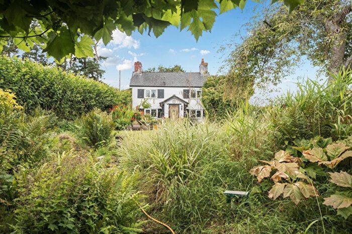 4 Bedroom Cottage For Sale In Cwmbach, Glasbury-on-Wye, Brecon, HR3