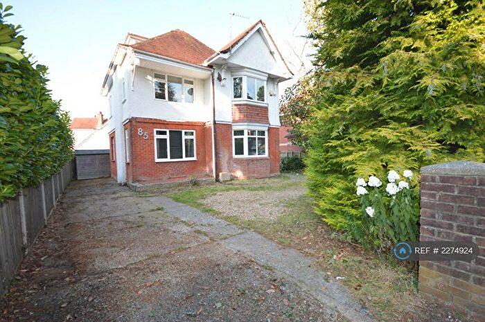6 Bedroom Detached House To Rent In Talbot Road, Bournemouth, BH9