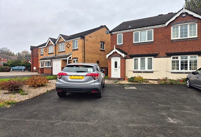 2 Bedroom Semi-Detached House To Rent In Brueton Drive, Birmingham, West Midlands, B24