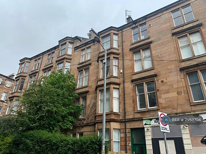 3 Bedroom Flat To Rent In Gibson Street, Glasgow, G12