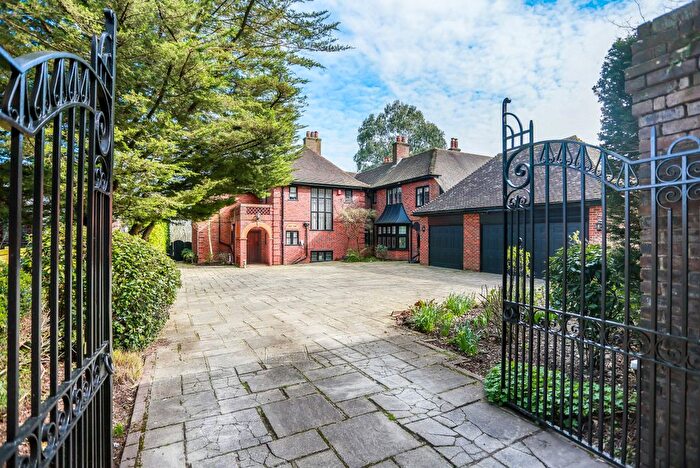 7 Bedroom Detached House For Sale In Withdean Road, Brighton, East Sussex, BN1
