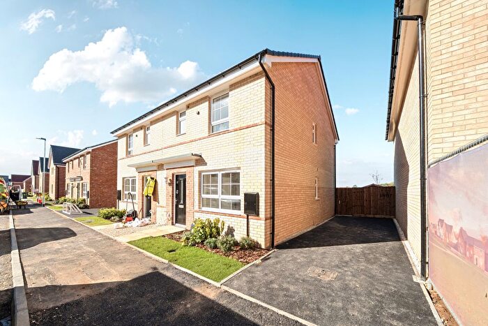 3 Bedroom Property To Rent In Southwold Drive, Hampton Beach, Peterborough, PE7
