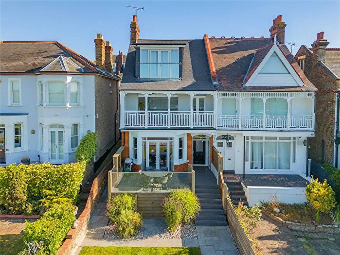 5 Bedroom Semi-Detached House For Sale In Cliff Parade, Leigh-on-Sea, Essex, SS9