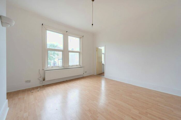 1 Bedroom Flat To Rent In Campbell Road, Croydon, CR0