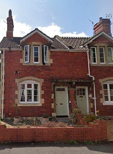 2 Bedroom Apartment To Rent In Powlett Road, Bath, BA2