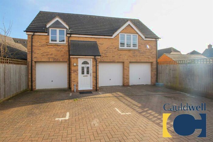 2 Bedroom Coach House To Rent In Fonda Meadows, Oxley Park, Milton Keynes, MK4