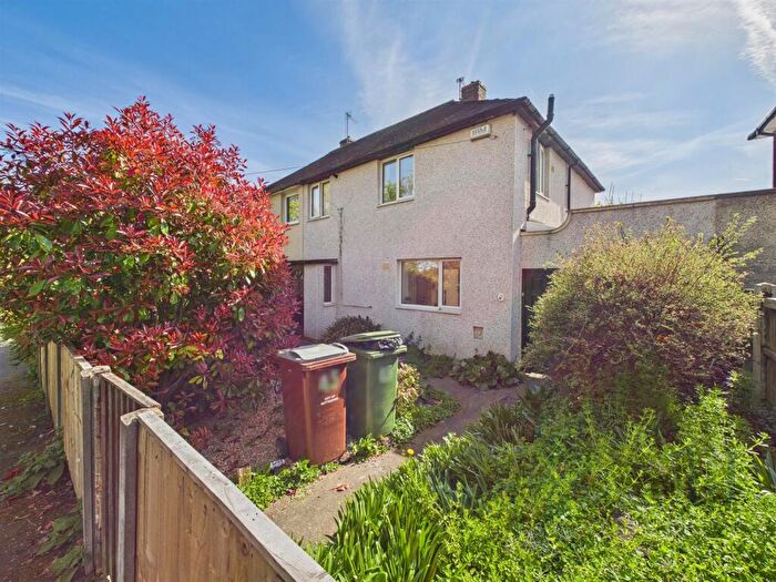 3 Bedroom Semi-Detached House For Sale In Rivergreen, Clifton, Nottingham, NG11