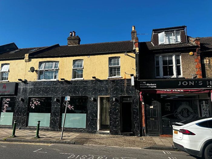 2 Bedroom Flat To Rent In Chislehurst Road, Orpington, Kent, BR6