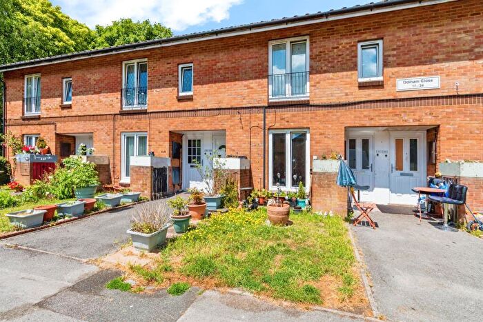 1 Bedroom Flat For Sale In Odiham Close, Southampton, SO16
