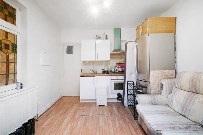 5 Bedroom Semi-Detached House For Sale In Kingsway, Wembley, HA9