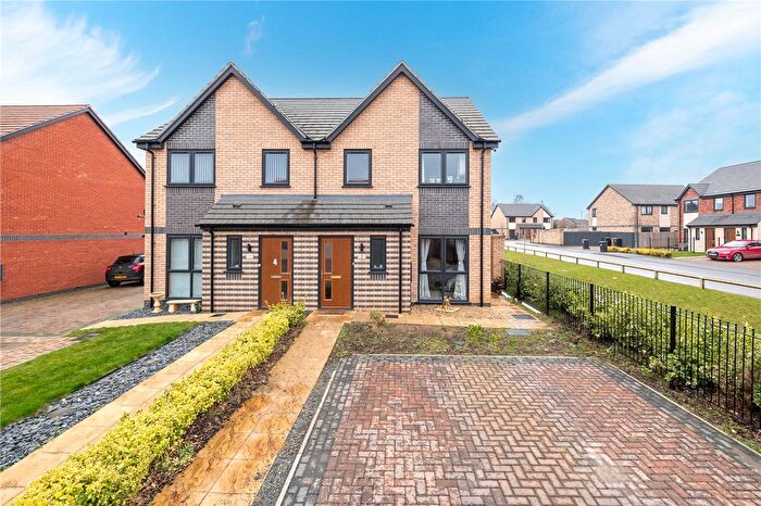 3 Bedroom Semi-detached House For Sale In Newstead Street, Sleaford, Lincolnshire, NG34