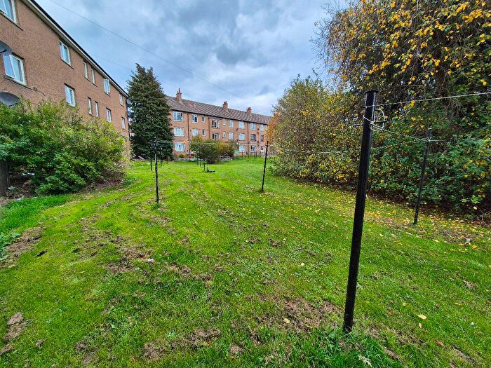 2 Bedroom Flat To Rent In Kemnay Gardens, Douglas And Angus, Dundee, DD4