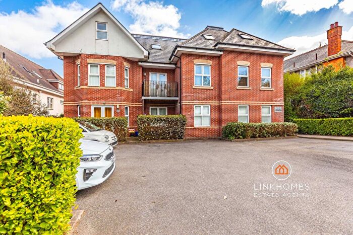 1 Bedroom Apartment For Sale In Cambridge Road, Dorset, Bournemouth, BH2
