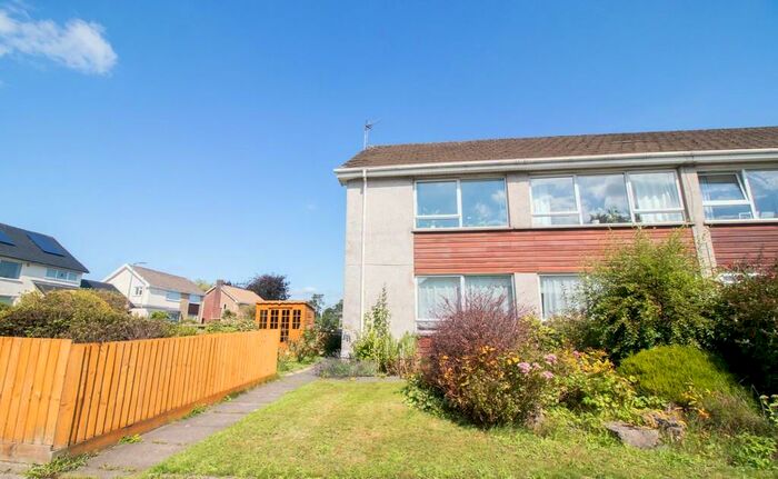 2 Bedroom Apartment To Rent In Dan-y-bryn Avenue, Radyr, CF15