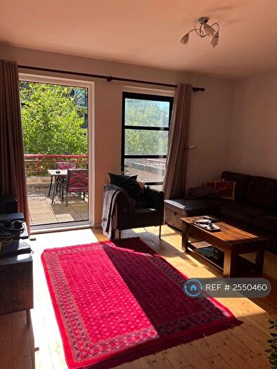 1 Bedroom Flat To Rent In Norway Gate, London, SE16