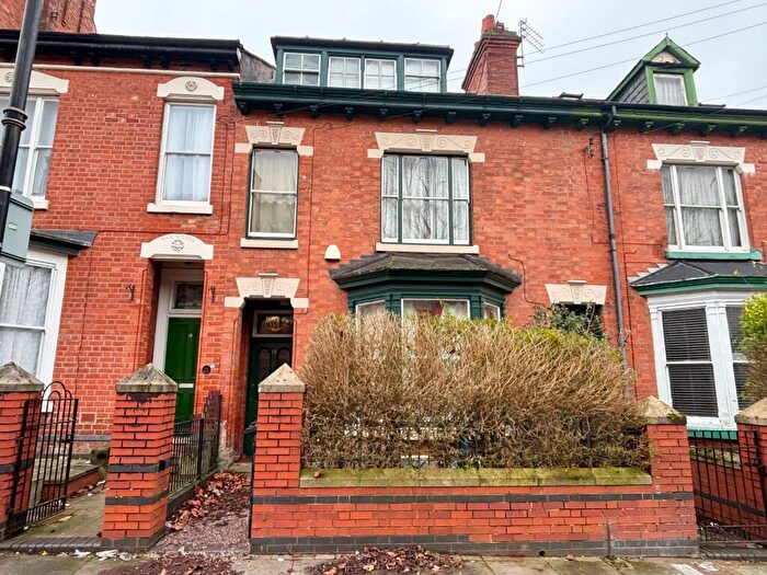 5 Bedroom Terraced House To Rent In Tichborne Street, Leicester, LE2