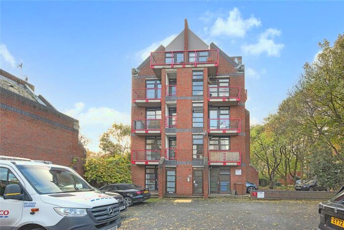 1 Bedroom Flat To Rent In Elephant Lane, Surrey Quays, SE16
