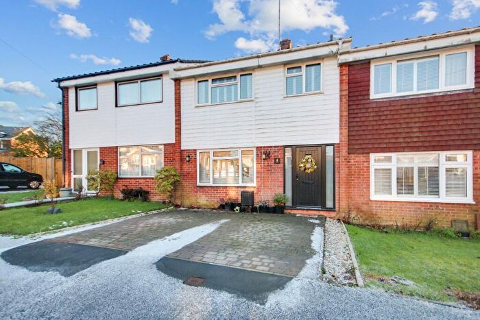 3 Bedroom Terraced House For Sale In Beech Gardens, RH10