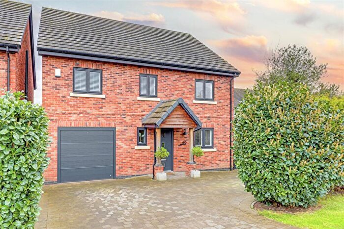 5 Bedroom Detached House For Sale In Main Street., Burton Joyce, Nottinghamshire, NG14