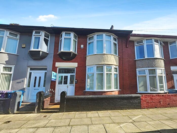 3 Bedroom Terraced House For Sale In Lyncot Road, Liverpool, L9