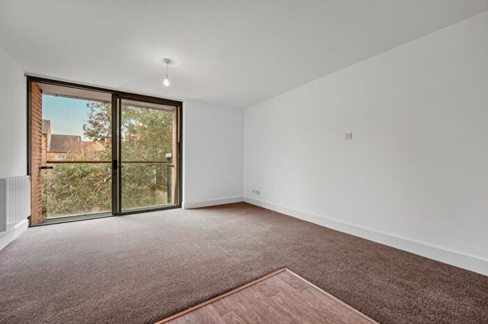 1 Bedroom Flat To Rent In Lady Florence Courtyard, Reginald Square, SE8