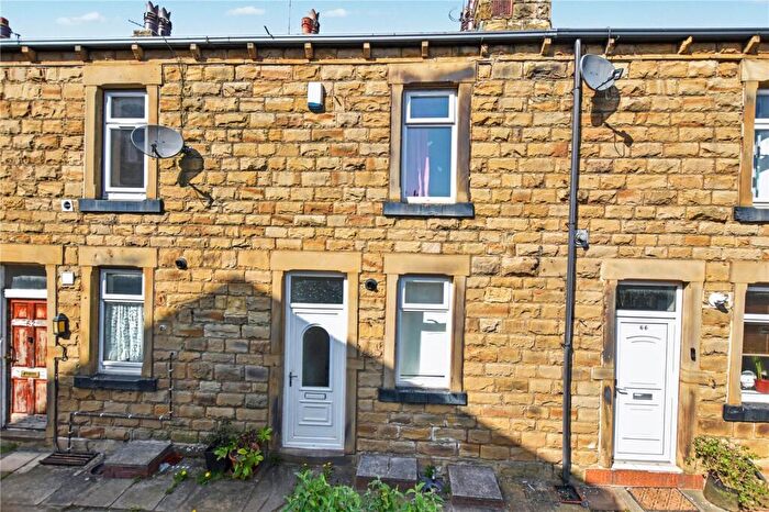 2 Bedroom Terraced House For Sale In Troy Road, Morley, Leeds, West Yorkshire, LS27