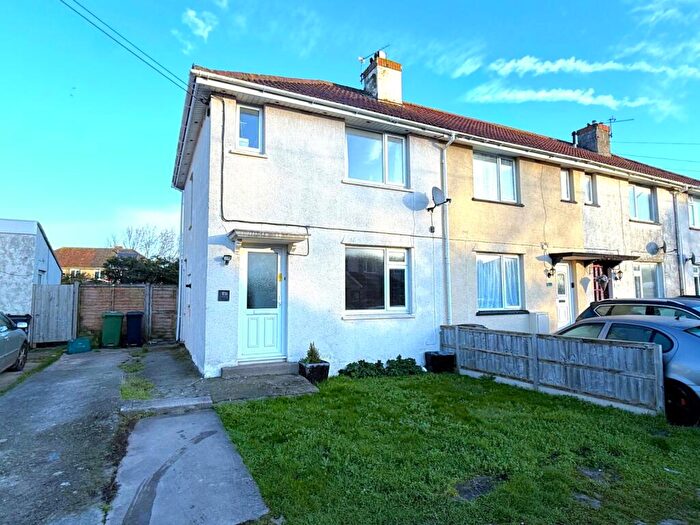 2 Bedroom Semi-Detached House To Rent In Wakedean Gardens, Yatton, North Somerset, BS49