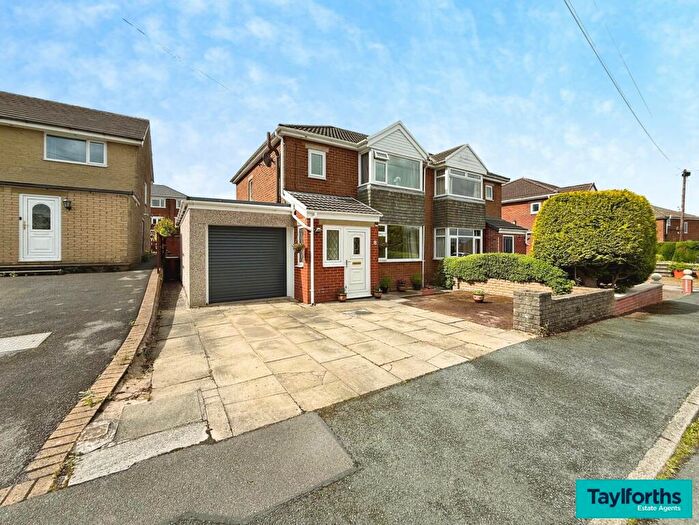 3 Bedroom Semi-Detached House For Sale In Reeval Close, Earby, BB18