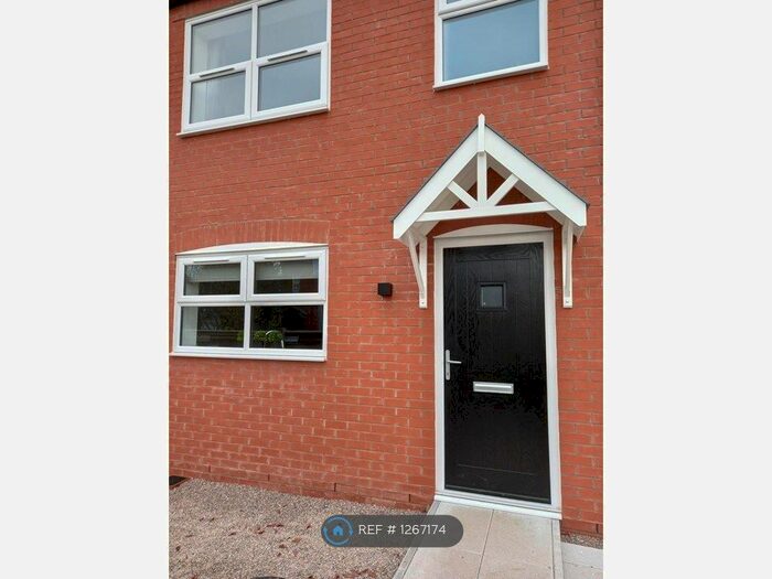 3 Bedroom Semi-Detached House To Rent In Hereford, Hereford HR4