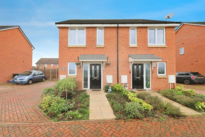2 Bedroom Semi Detached House For Sale In Gibberd Way, Kidderminster, DY10
