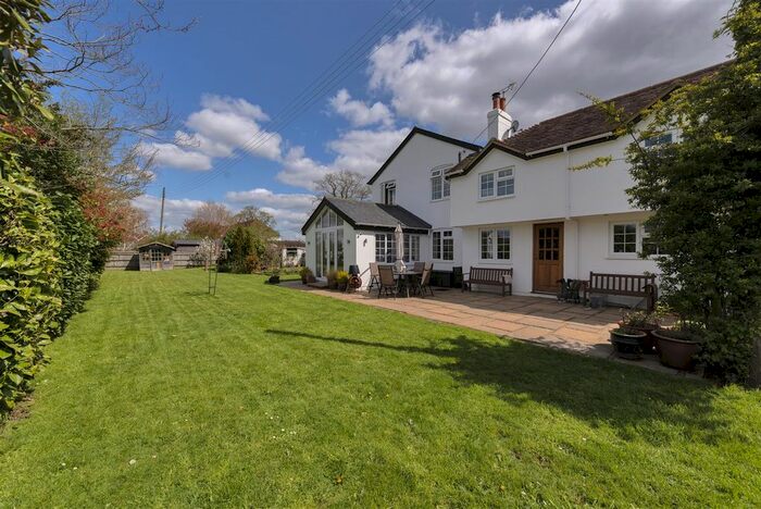 6 Bedroom Detached House For Sale In Queen Street, Paddock Wood, Tonbridge, TN12